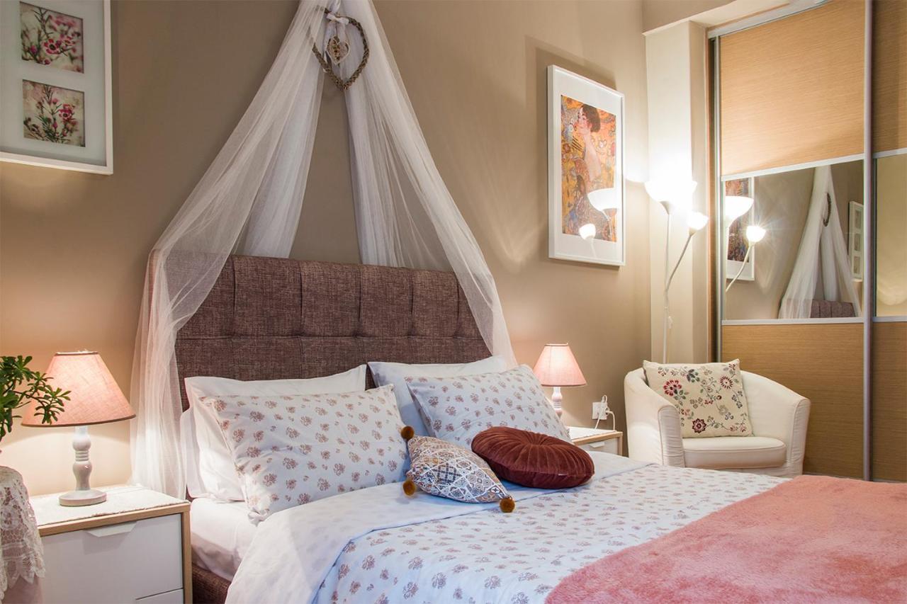 City Stay Close To The Metro A Charming Flat أثينا المظهر الخارجي الصورة