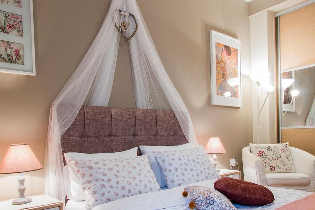City Stay Close To The Metro A Charming Flat أثينا المظهر الخارجي الصورة